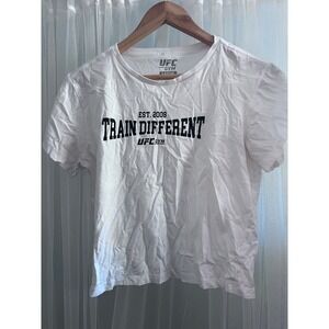 UFC Gym Womens Large White Train Different Graphic T-Shirt Short Sleeve Cotton